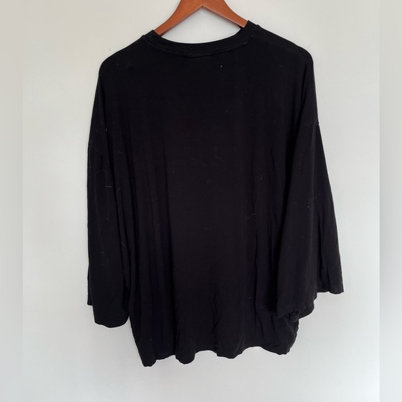 Womance oversized Black 3/4 Sleeve Top size large - Picture 5 of 5